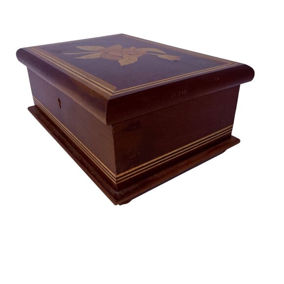 Vintage Wooden Jewelry Box With Faux Inlay Rose Design & Lock Keyhole Rectangula - Picture 5 of 9